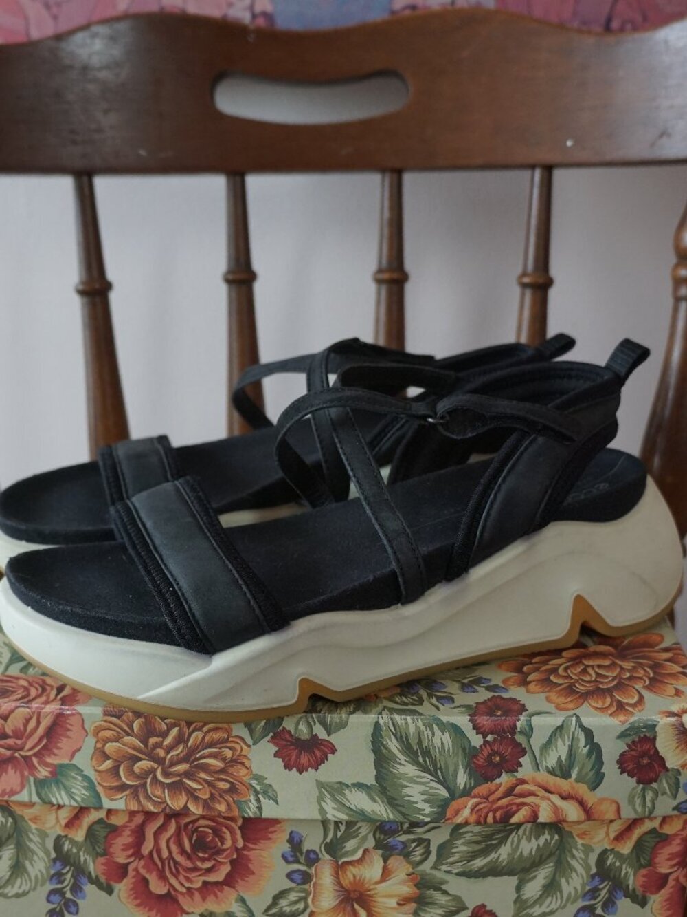 ECCO Chunky Sport Sandals Black Platform Strappy Sneakers